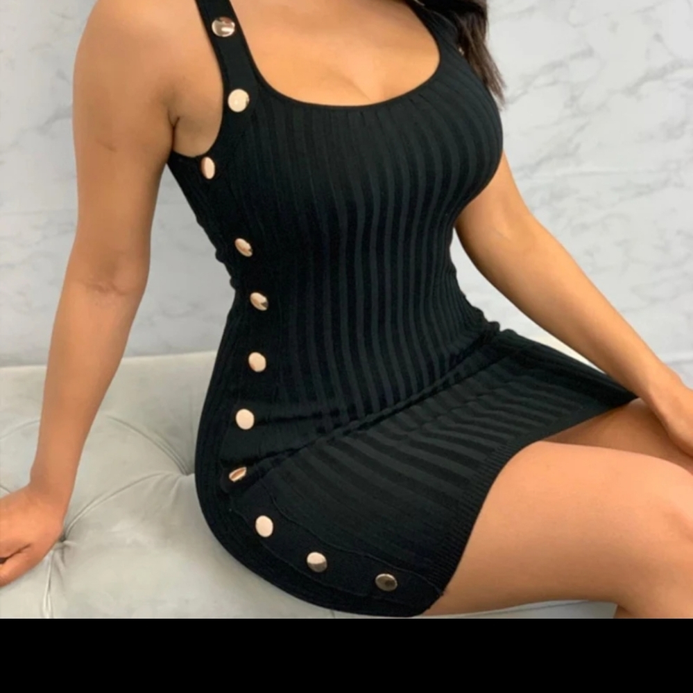 black dress